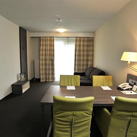 Gr8 Hotel 3*