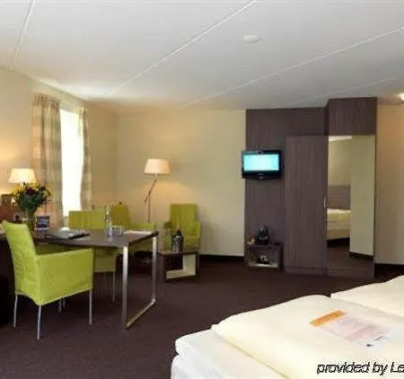 Gr8 Hotel 3*